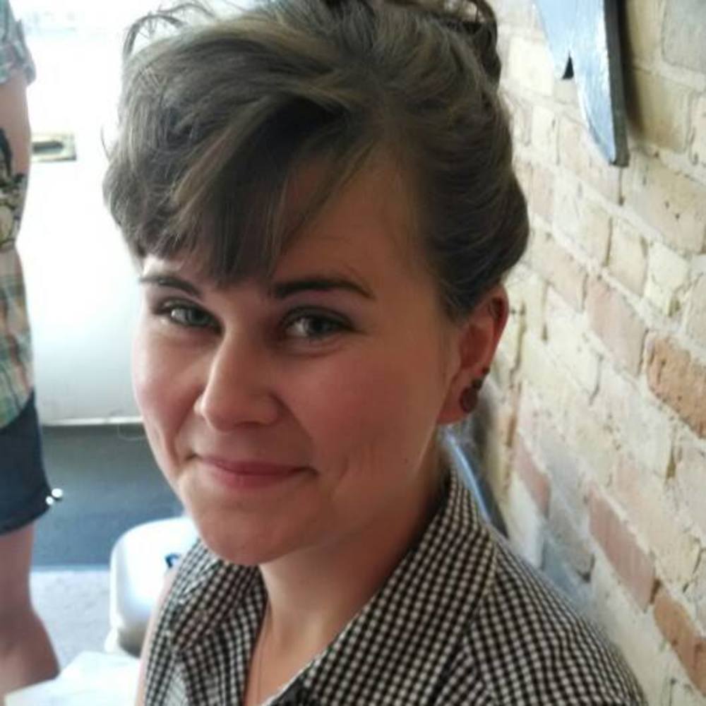 Meet your Posher, Emily